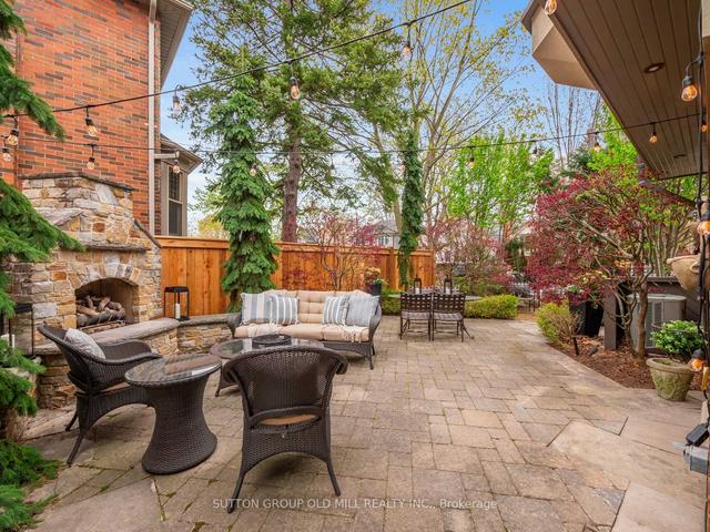 231 Grenview Blvd S, House detached with 3 bedrooms, 3 bathrooms and 3 parking in Toronto ON | Image 20