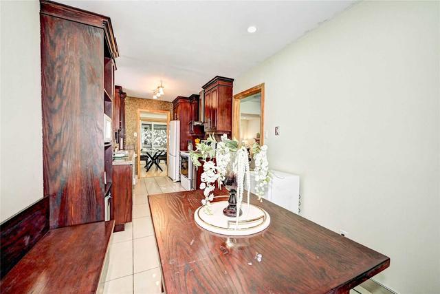 9 Holm St, House detached with 3 bedrooms, 3 bathrooms and 6 parking in Cambridge ON | Image 5