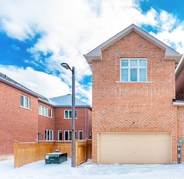 12 Portia St, House detached with 4 bedrooms, 4 bathrooms and 3 parking in Markham ON | Image 21