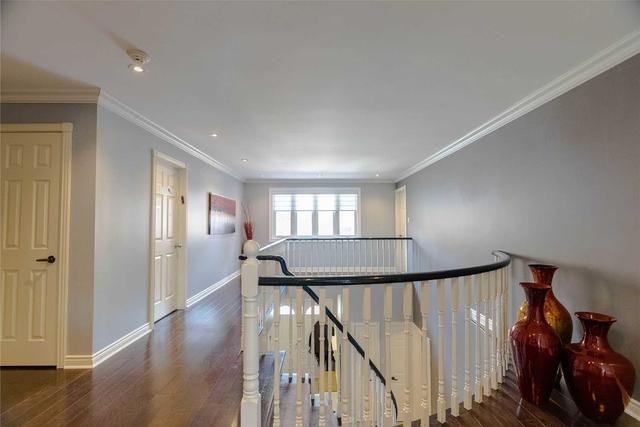 44 Lunau Lane, House detached with 5 bedrooms, 5 bathrooms and 6 parking in Markham ON | Image 6