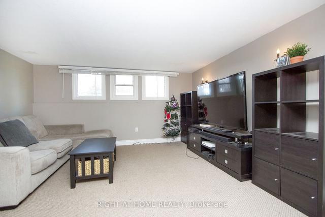 1291 Mcclure Crt, House detached with 3 bedrooms, 2 bathrooms and 5 parking in Oshawa ON | Image 7