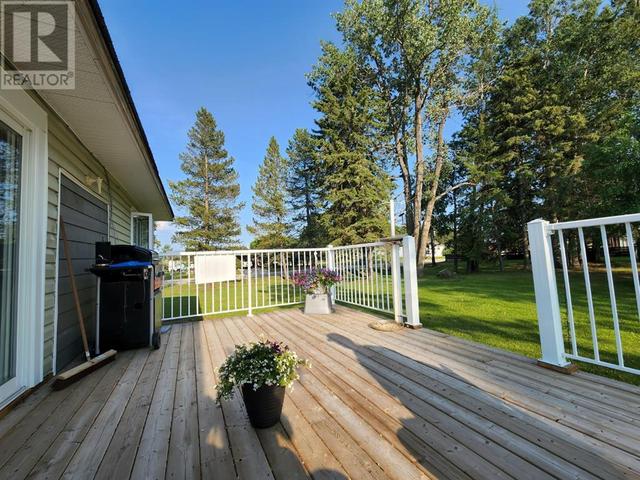 5103 51 Avenue, House detached with 2 bedrooms, 2 bathrooms and 4 parking in Yellowhead County AB | Image 4