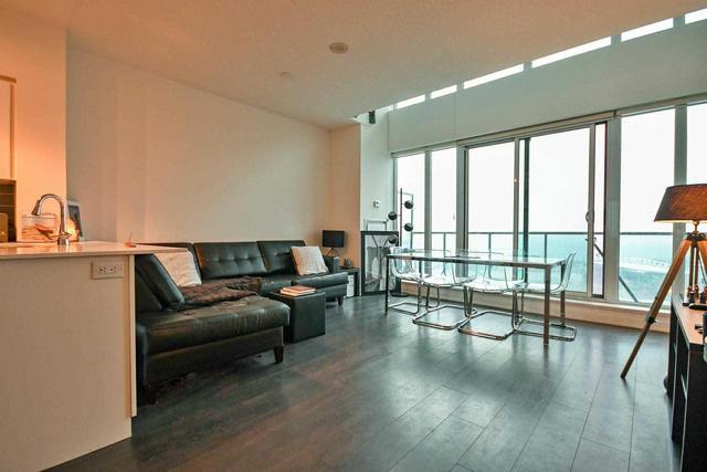 2611 - 150 East Liberty St, Condo with 1 bedrooms, 2 bathrooms and 1 parking in Toronto ON | Image 4