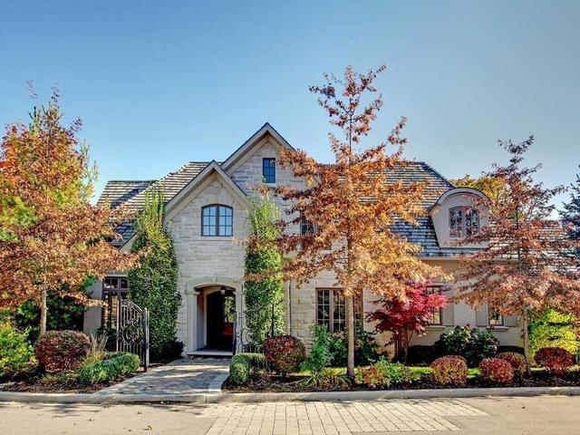 140 Waterstone Crt, House detached with 4 bedrooms, 7 bathrooms and 2 parking in Oakville ON | Image 1