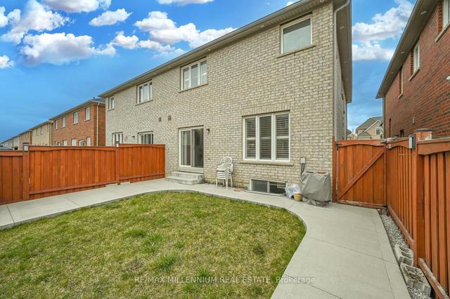 55 Daden Oaks Dr, House semidetached with 4 bedrooms, 4 bathrooms and 3 parking in Brampton ON | Image 26