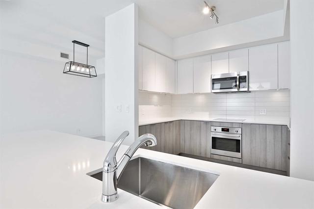 th 103 - 223 St Clair Ave W, Townhouse with 3 bedrooms, 3 bathrooms and 1 parking in Toronto ON | Image 19