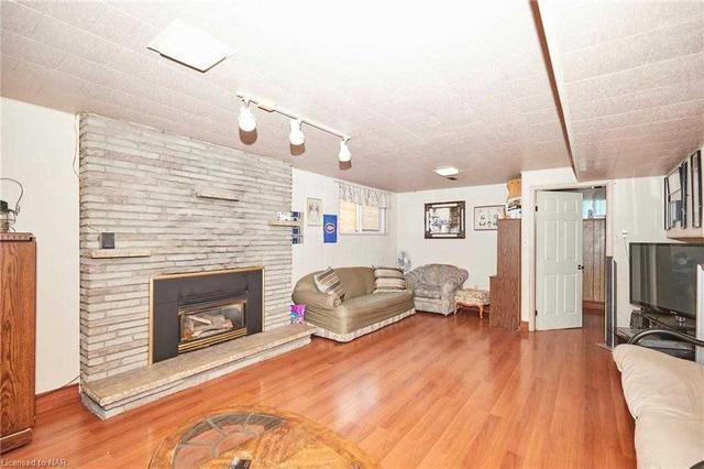 56 Sunnylea Dr, House detached with 3 bedrooms, 2 bathrooms and 3 parking in St. Catharines ON | Image 19