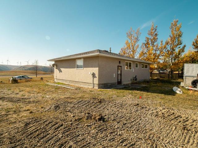 601 Chinook Crescent, House detached with 3 bedrooms, 1 bathrooms and 4 parking in Pincher Creek No. 9 AB | Image 37