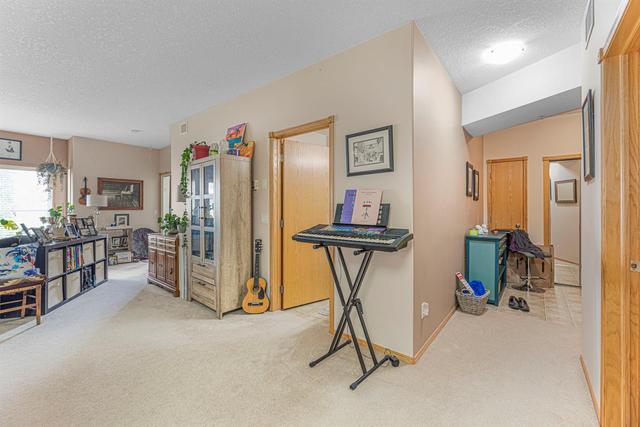 2264 - 151 Country Village Road Ne, Condo with 1 bedrooms, 1 bathrooms and 1 parking in Calgary AB | Image 10