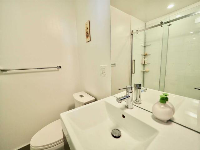 217 - 62 Forest Manor Rd, Condo with 2 bedrooms, 2 bathrooms and 1 parking in Toronto ON | Image 10