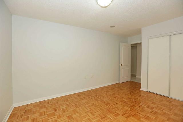404 - 2500 Rutherford Rd, Condo with 2 bedrooms, 2 bathrooms and 1 parking in Vaughan ON | Image 26