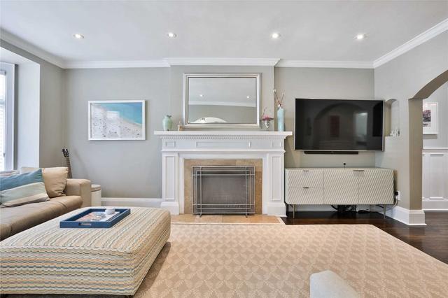 53 Camberwell Rd, House detached with 3 bedrooms, 3 bathrooms and 3 parking in Toronto ON | Image 23