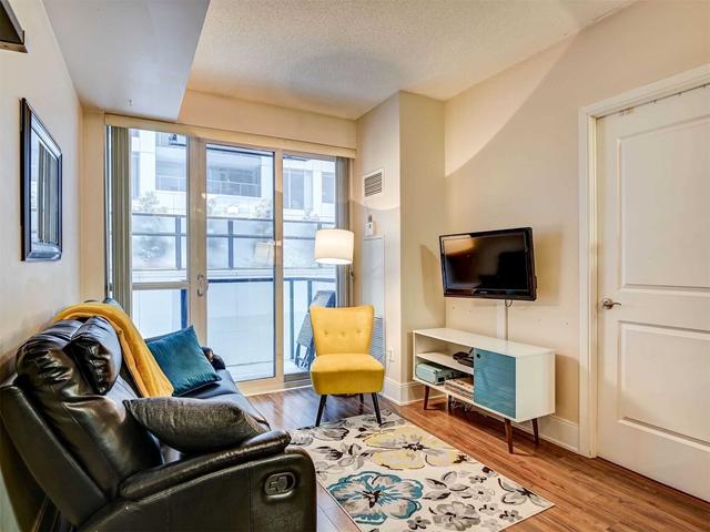 303 - 560 Front St W, Condo with 1 bedrooms, 1 bathrooms and 1 parking in Toronto ON | Image 7