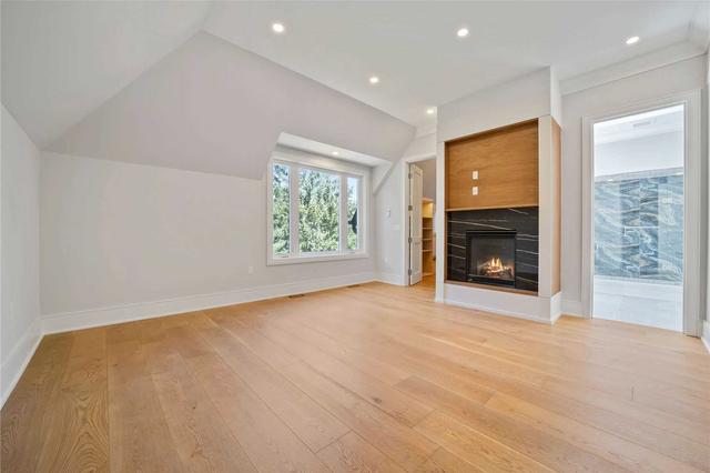 116 Park Home Ave, House detached with 4 bedrooms, 6 bathrooms and 5 parking in Toronto ON | Image 11