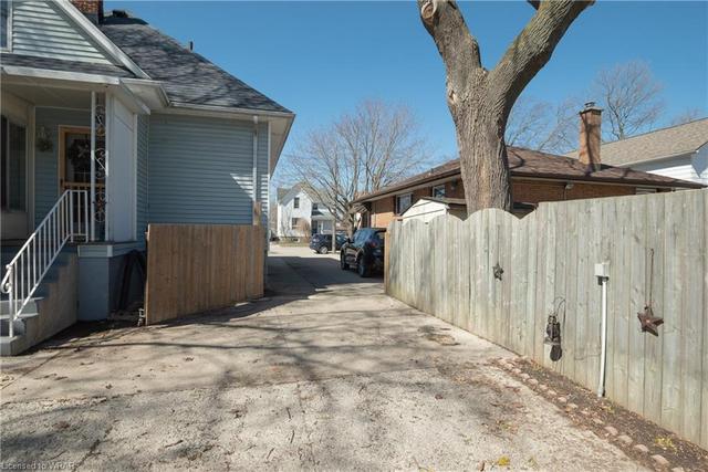 234 Brock Street S, House detached with 4 bedrooms, 2 bathrooms and null parking in Sarnia ON | Image 18