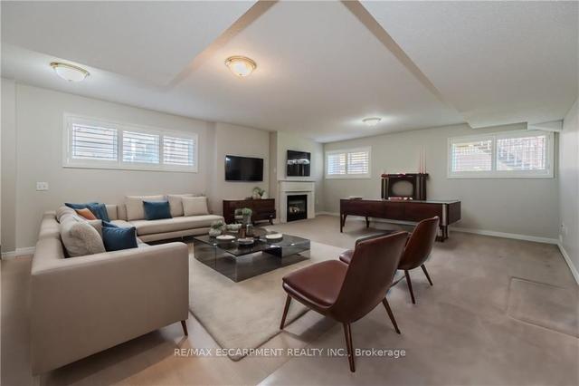 34 - 4400 Millcroft Park Dr, House attached with 2 bedrooms, 3 bathrooms and 4 parking in Burlington ON | Image 20