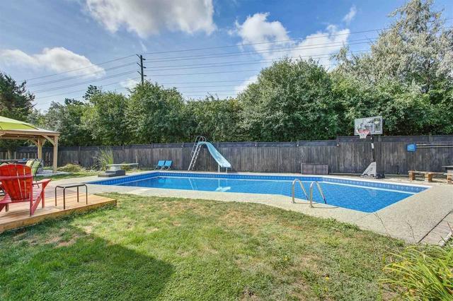 67 Milford Cres, House detached with 4 bedrooms, 4 bathrooms and 10 parking in Brampton ON | Image 18