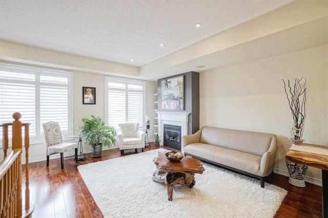 77 Ramage Lane, House semidetached with 3 bedrooms, 4 bathrooms and 2 parking in Toronto ON | Image 21
