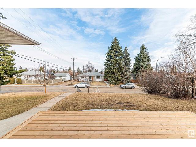 4707 107 Av Nw, House detached with 4 bedrooms, 2 bathrooms and null parking in Edmonton AB | Image 2