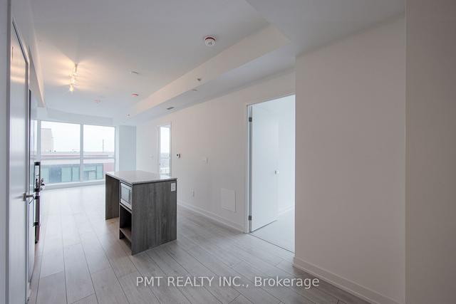 902 - 31 Tippett Rd, Condo with 2 bedrooms, 2 bathrooms and 1 parking in Toronto ON | Image 21