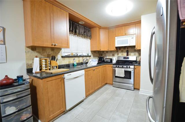 743 Lublin Ave, House detached with 3 bedrooms, 2 bathrooms and 6 parking in Pickering ON | Image 7