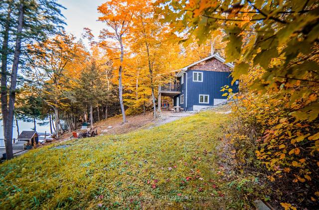 250 Simmons Lake Rd, House detached with 2 bedrooms, 1 bathrooms and 10 parking in Magnetawan ON | Image 26