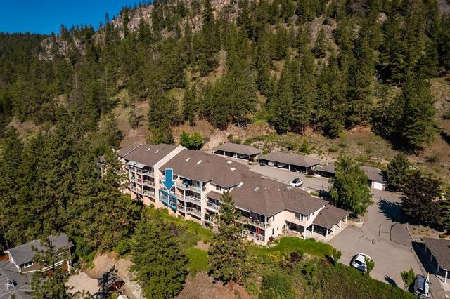 112 - 4630 Ponderosa Drive, House attached with 2 bedrooms, 2 bathrooms and 1 parking in Peachland BC | Card Image