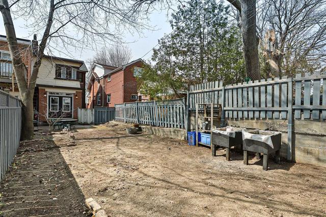 73 Glenmore Rd, House semidetached with 3 bedrooms, 2 bathrooms and 1 parking in Toronto ON | Image 33