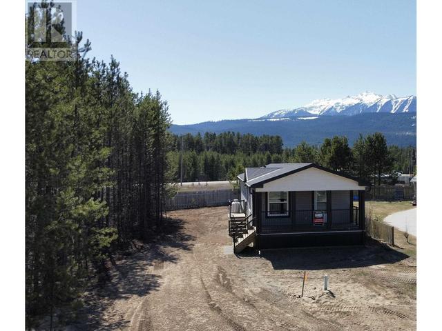 1471 - 8th Place, House other with 1 bedrooms, 2 bathrooms and null parking in Valemount BC | Image 4