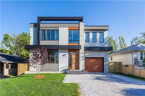 17 Clark Ave, House detached with 4 bedrooms, 5 bathrooms and 4 parking in Markham ON | Image 2