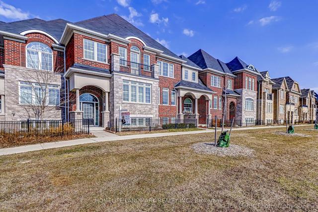 11 Sharbot Lane, House attached with 3 bedrooms, 3 bathrooms and 4 parking in Markham ON | Image 12