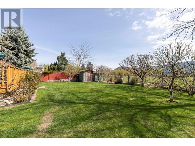 7331 Fintry Delta Road, House detached with 3 bedrooms, 2 bathrooms and 2 parking in Central Okanagan West BC | Image 38