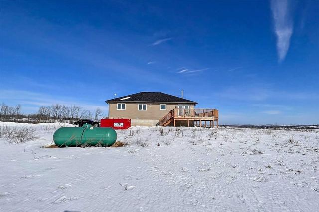 8923 30th Sideroad Rd, Home with 0 bedrooms, 0 bathrooms and null parking in Adjala Tosorontio ON | Image 12