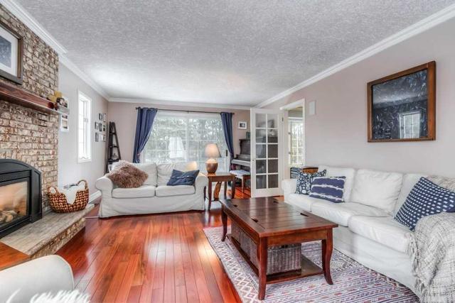 119 Grand River Blvd, House detached with 3 bedrooms, 3 bathrooms and 4 parking in Kitchener ON | Image 5