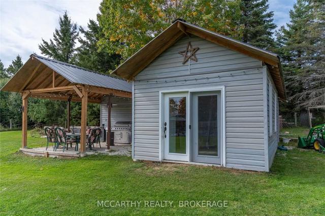 285470 County Rd 10 Rd, House detached with 4 bedrooms, 3 bathrooms and 12 parking in Amaranth ON | Image 24