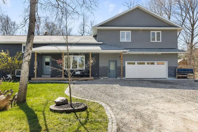 2648 Wilson Pl, House detached with 2 bedrooms, 4 bathrooms and 8 parking in Innisfil ON | Image 39