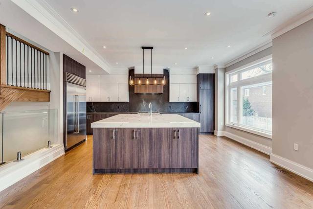 95 Laurelcrest Ave, House detached with 4 bedrooms, 5 bathrooms and 3 parking in Toronto ON | Image 32