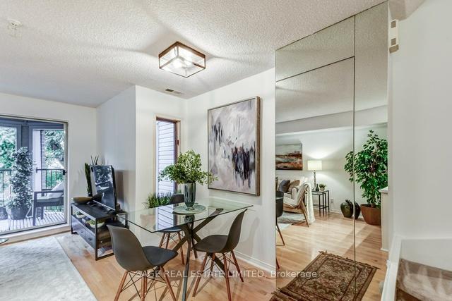 30 - 217 St George St, Townhouse with 2 bedrooms, 1 bathrooms and 0 parking in Toronto ON | Image 9