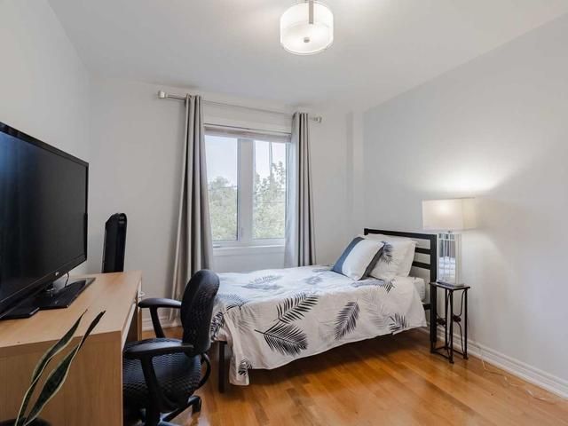 99b Sixteenth St, House semidetached with 3 bedrooms, 4 bathrooms and 2 parking in Toronto ON | Image 15