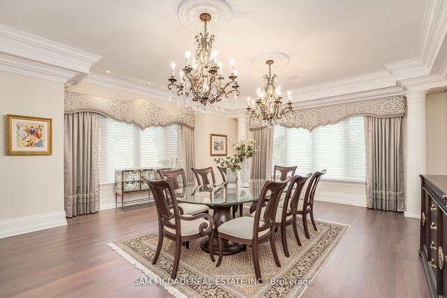 158 Edenbridge Dr, House detached with 4 bedrooms, 6 bathrooms and 10 parking in Toronto ON | Image 3