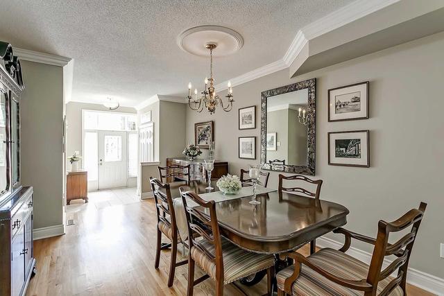 12 - 2303 Hill Ridge Crt, Townhouse with 2 bedrooms, 4 bathrooms and 1 parking in Oakville ON | Image 4