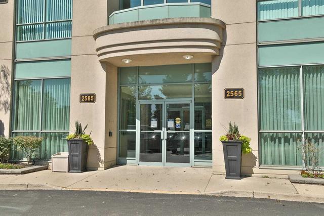 202 - 2585 Erin Centre Blvd, Condo with 2 bedrooms, 2 bathrooms and 1 parking in Mississauga ON | Image 23