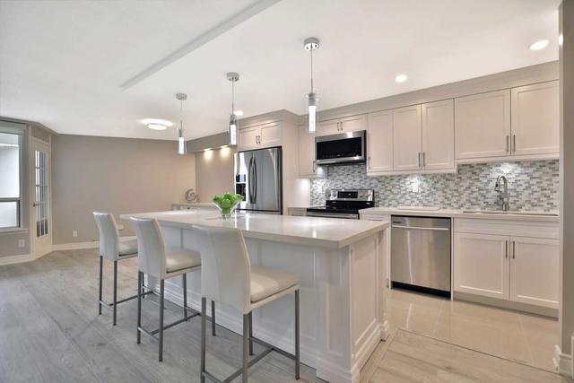 ph11 - 284 Mill Rd W, Condo with 2 bedrooms, 2 bathrooms and 1 parking in Toronto ON | Image 7