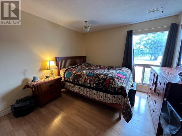 169 Moody Street, House detached with 5 bedrooms, 2 bathrooms and 1 parking in Princeton BC | Image 2