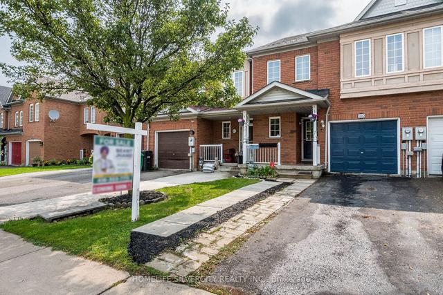 100 Monaco Crt, House attached with 3 bedrooms, 5 bathrooms and 4 parking in Brampton ON | Image 12