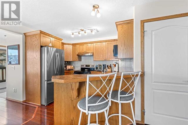 102, - 6220 Orr Drive, House semidetached with 3 bedrooms, 2 bathrooms and 2 parking in Red Deer AB | Image 9