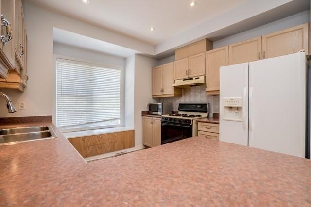 55 Michael Way, Townhouse with 3 bedrooms, 3 bathrooms and 2 parking in Markham ON | Image 21