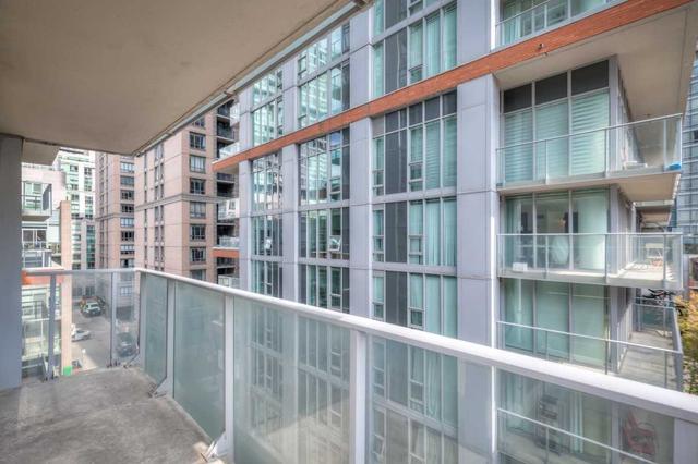 626 - 21 Nelson St, Condo with 1 bedrooms, 1 bathrooms and 0 parking in Toronto ON | Image 10
