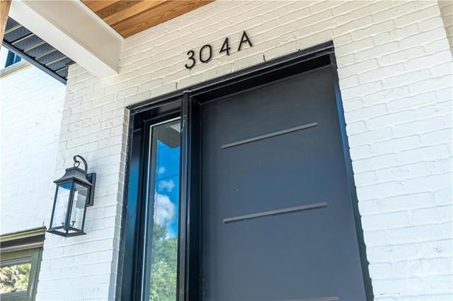 a - 304 Iona Street, Home with 4 bedrooms, 4 bathrooms and 3 parking in Ottawa ON | Image 2