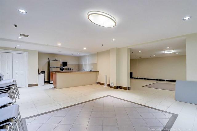 107 - 16 Elgin St, Condo with 3 bedrooms, 2 bathrooms and 1 parking in Markham ON | Image 14
